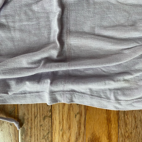 light pastel purple muscle tee ruched tank top - Picture 6 of 8